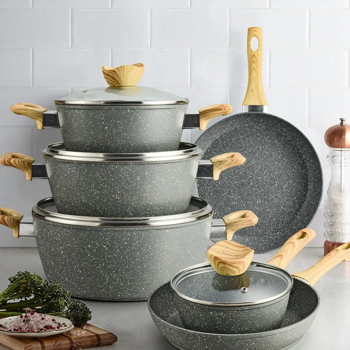10 Pcs Pots and Pans Set