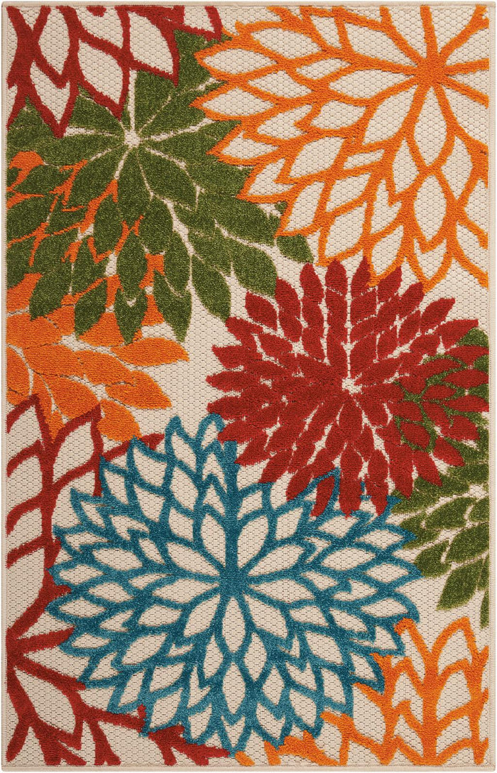 3' X 4' Green And Ivory Indoor Outdoor Area Rug