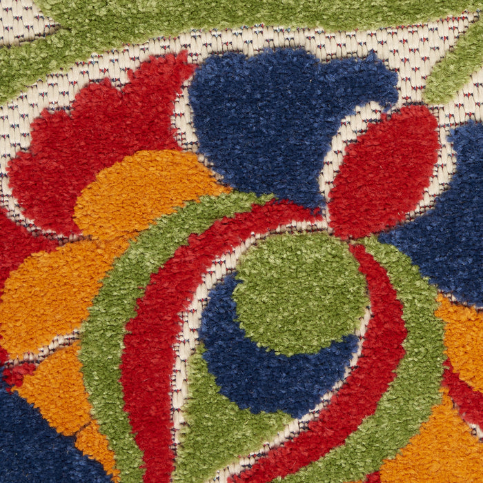 4' Green And Ivory Round Indoor Outdoor Area Rug