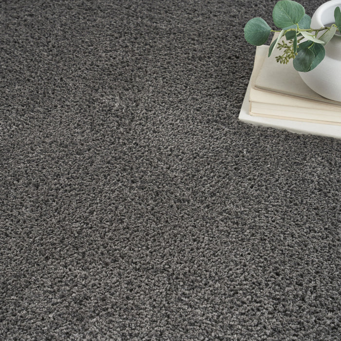 5' X 7' Gray Shag Area Rug