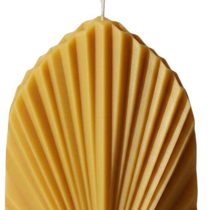 6" Gold Day at the Spa Scented Dimensional Palm Leaf Candle