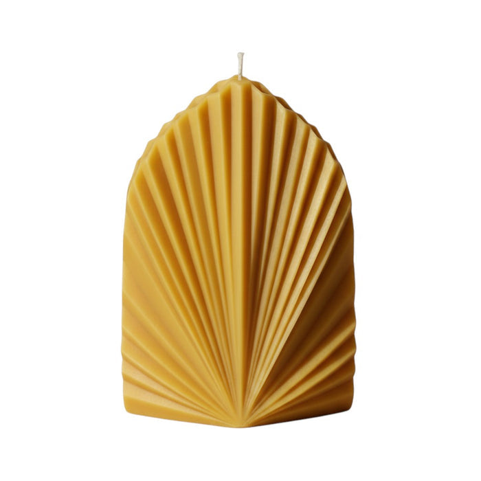 6" Gold Mango And Gardenia Scented Dimensional Palm Leaf Candle