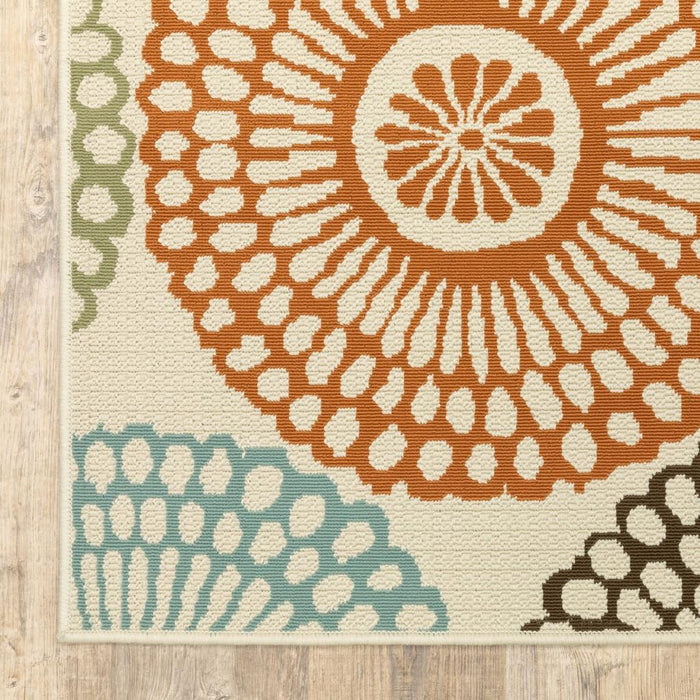 7' X 10' Beige Indoor Outdoor Area Rug