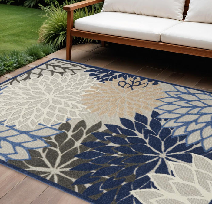 7' X 10' Blue And Gray Indoor Outdoor Area Rug