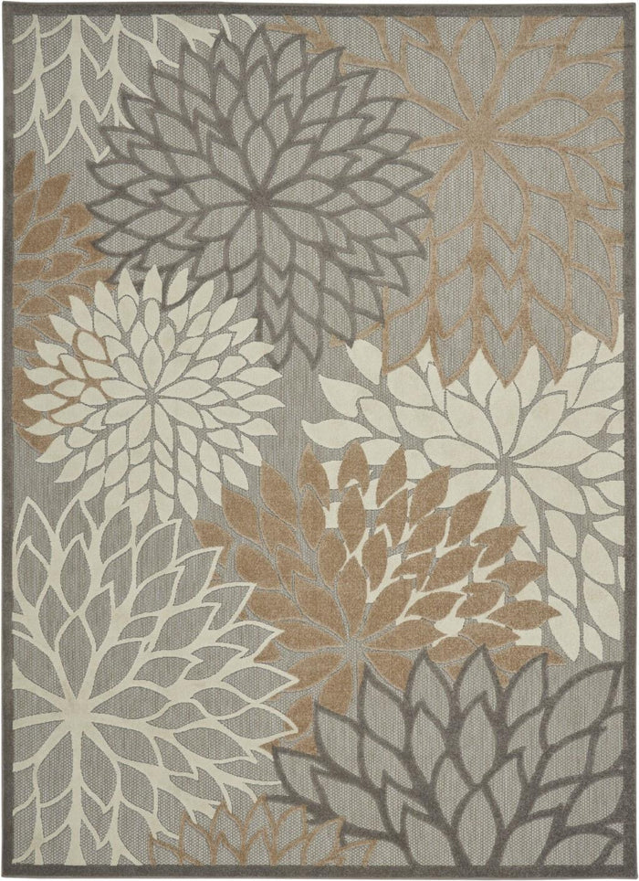 7' X 10' Gray And Ivory Indoor Outdoor Area Rug