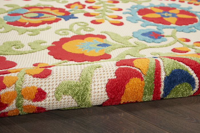 8' Green And Ivory Indoor Outdoor Area Rug