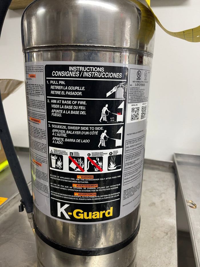Ansul 434909 K01 - 3 K - Guard Fire Extinguisher, 1.6 gal Class K - Falcon Restaurant Supply - 2