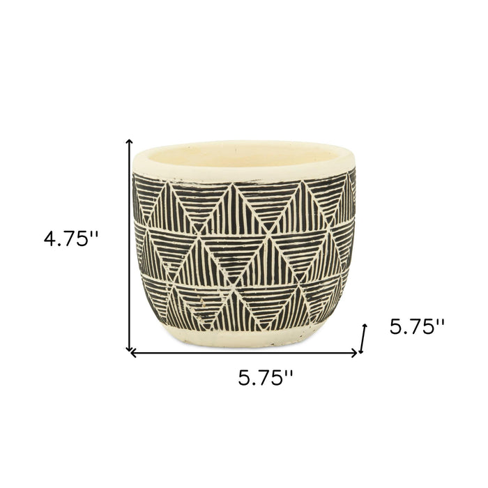 Black And White Ceramic 30 Ounce Geometric Round Distressed Pot Planter