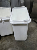Cambro® Mobile Ingredient Bin W/ Lid, 29-1/2"L x 13"W x 28"H, White - BB