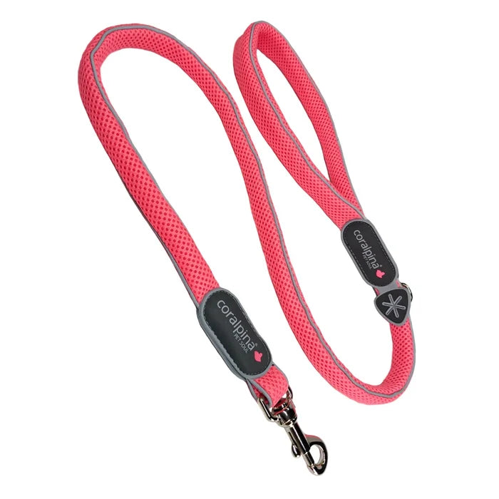 Pink Coralpina Cinquetorri training lead with a padded handle and metal clip