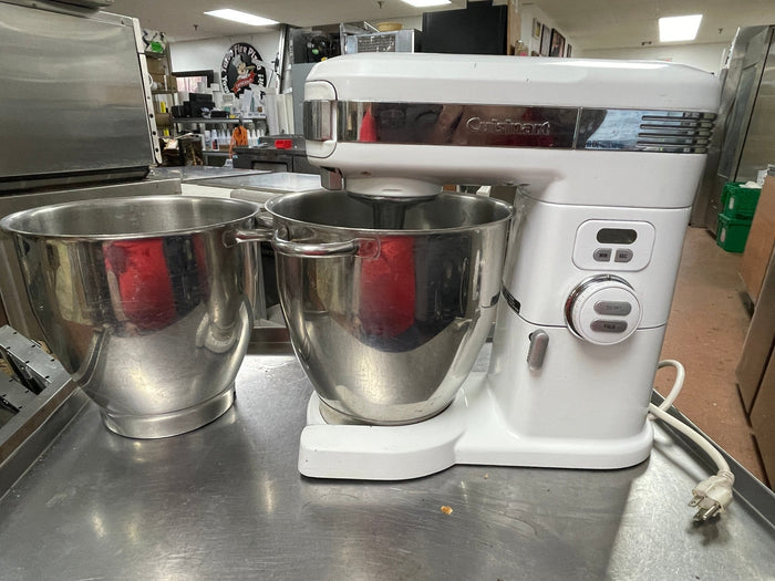 Cuisinart SM - 55 5.5 Quart Electric Stand Mixer, White Chrome 120V - JD - Falcon Restaurant Supply - 1