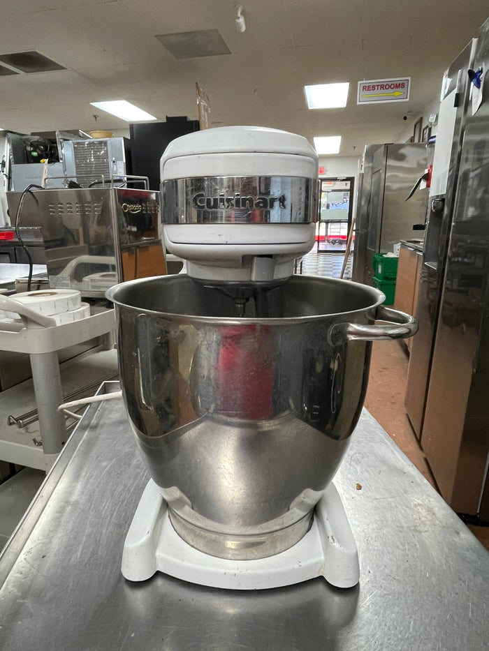 Cuisinart SM - 55 5.5 Quart Electric Stand Mixer, White Chrome 120V - JD - Falcon Restaurant Supply - 4