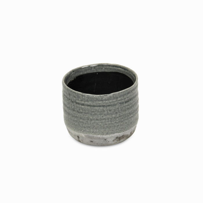 Gray Ceramic 19 Ounce Two Toned Round Distressed Pot Planter