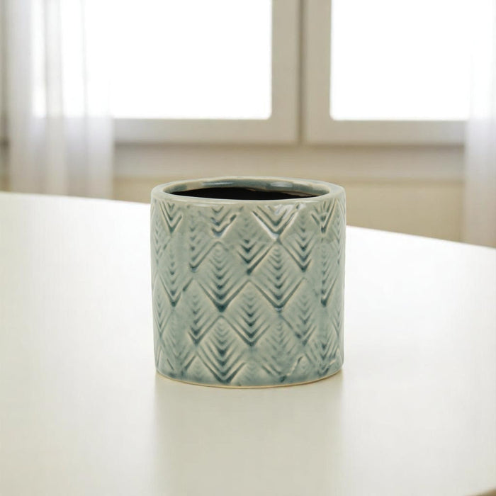 Green Ceramic 16 Ounce Geometric Round Distressed Pot Planter