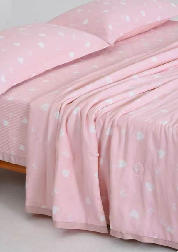 Misty Isle Flower Series Bedding Set