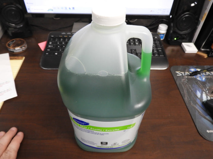 New Diversey Suma Star D1 Hand Dishwashing Detergent Unscented 1 Gal Bottle - Falcon Restaurant Supply - 2