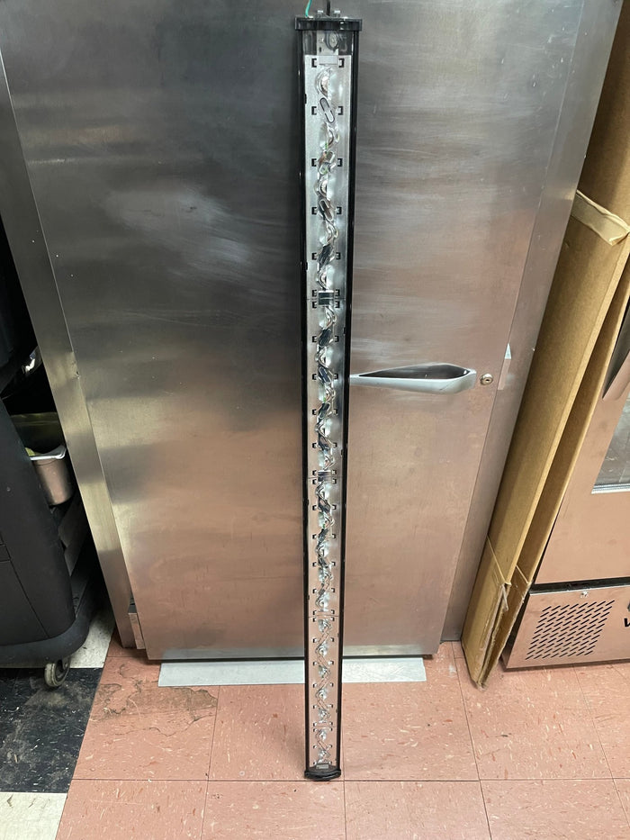 New GE - LT306041CTR - SY Center LED Light Bar for Refrigerated Merchandiser Displays - Falcon Restaurant Supply - 1