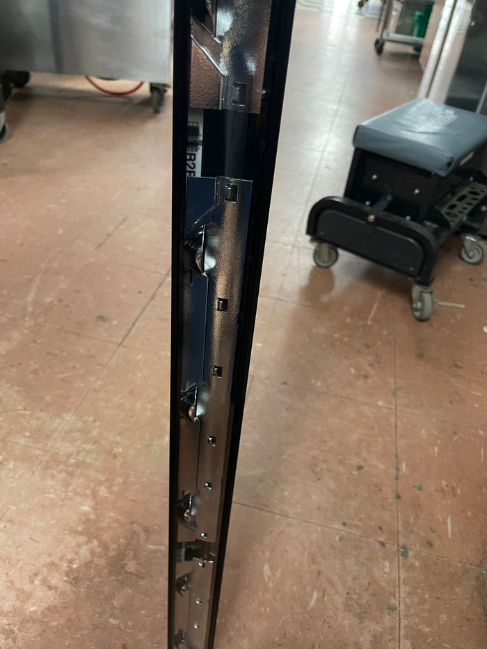 New GE - LT306041EDL - SB Left LED Light Bar for Refrigerated Merchandiser Displays - Falcon Restaurant Supply - 2