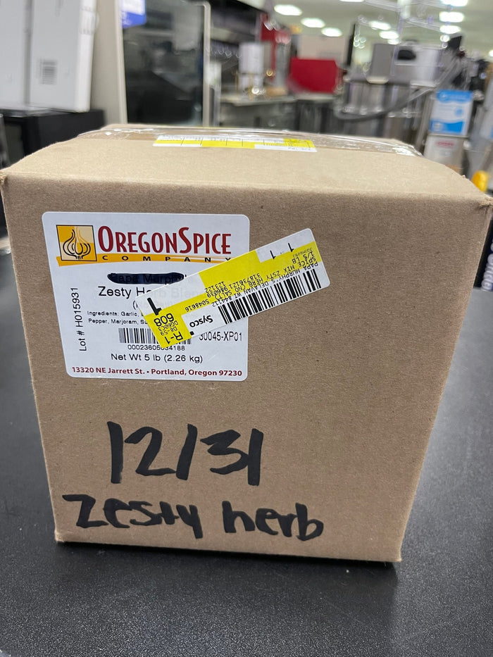 New Zesty Herb Pizza Spices 5lb Bag - Falcon Restaurant Supply - 1
