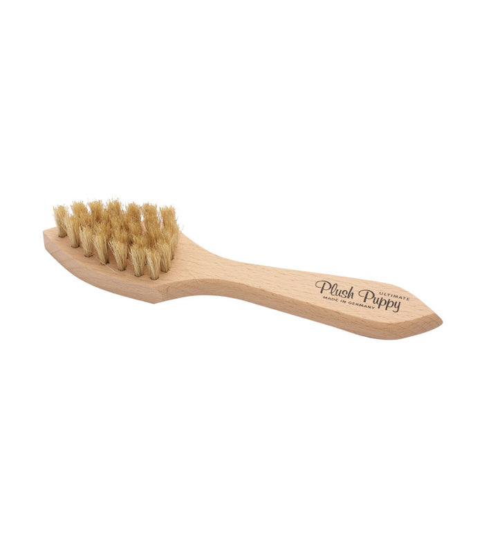 Plush Puppy Ultimate Powder Application Brush with wooden handle and bristle head