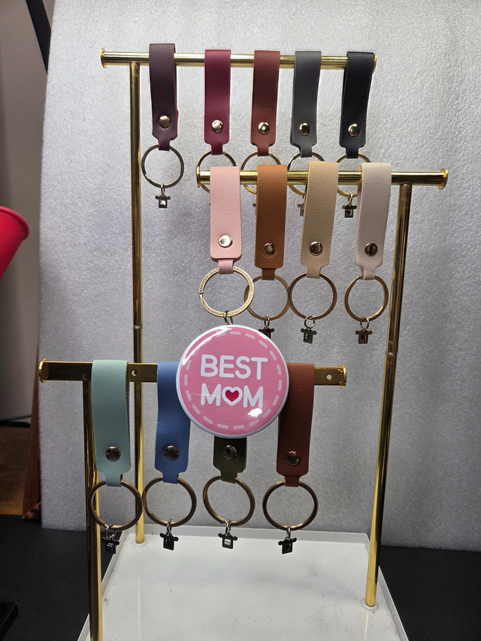 Round 2.25 Keychain 9 pcs