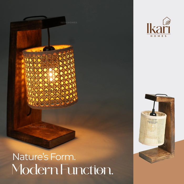 Rustic Rattan Table Lamp – Woven Charm, Gentle Glow