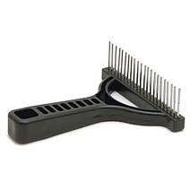 Black plastic Untangler extra long tooth grooming rake, angled view