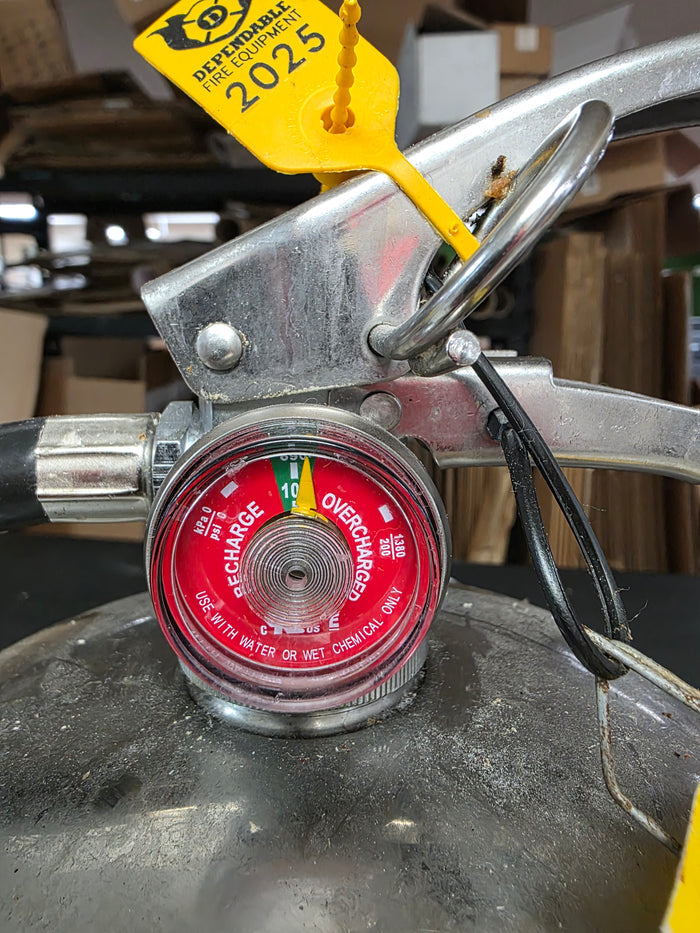 Unused Victory WC6L Class K Wet Chemical Fire Extinguisher