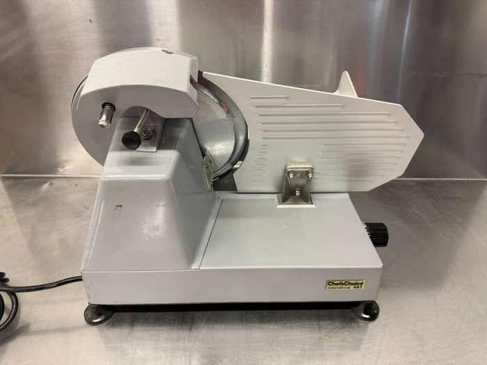 Used 10" Chef's Choice 667 Electric Manual Deli Meat Slicer 120V - Falcon Restaurant Supply - 5