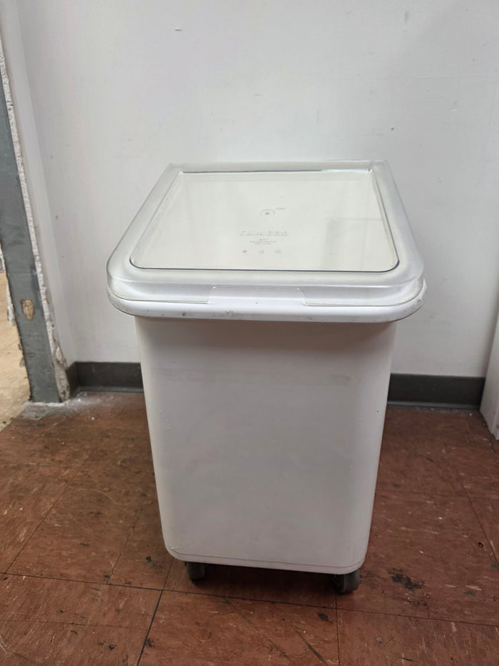 Used Cambro IBS-27 Ingredients Bin on Casters 27 Gallon Capacity - BB