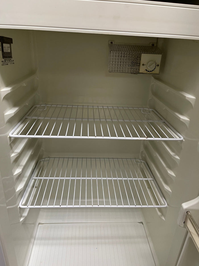 Used GE Single Door White Refrigerator with Freezer 120V - Falcon Restaurant Supply - 4