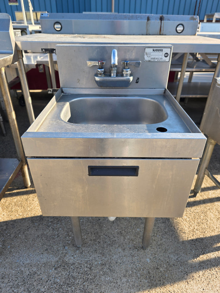 Used Krowne 18"X 19"X 30" 1 Compartment Sink with Faucet - SS361