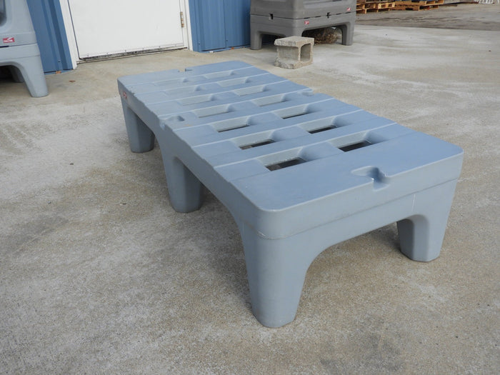 Used Metro HP2248PDMB 48" x 22" x 12" Bow Tie Dunnage Rack 3000lb - Falcon Restaurant Supply - 4