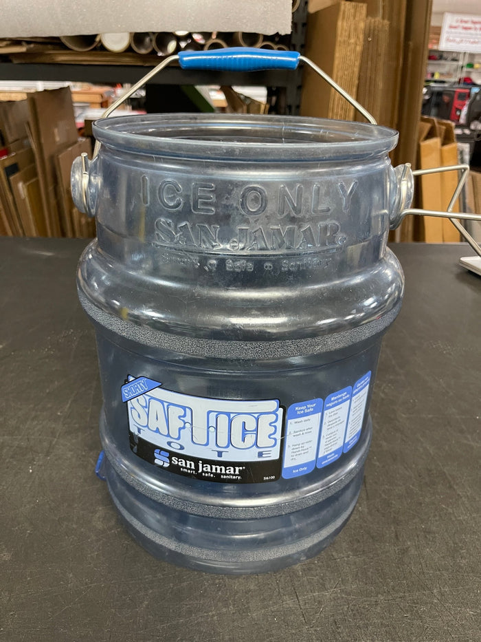 Used San Jamar SI6100 Shorty Saf - T - Ice 5 Gallon Polycarbonate Ice Tote - JD - Falcon Restaurant Supply - 1