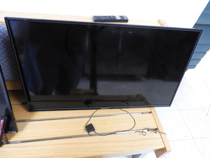 Used SANSUI S40P28FN 40 - Inch 1080p Full HD LED Smart TV with Remote Control - Falcon Restaurant Supply - 1