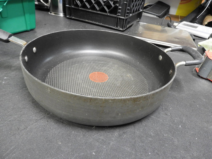 Used T - Fal Essentials Giant Family Frypan 12"x3" C IP - Falcon Restaurant Supply - 3