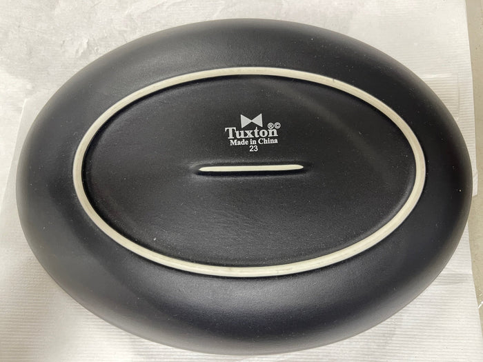 Used Tuxton TuxTrendz Zion Matte Black 35 oz. Embossed Oval China Bowl - WO1 - Falcon Restaurant Supply - 3